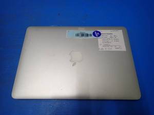 lot 26 image: Apple&nbspMacBookPro10,2 A1425 &nbspINTEL CORE I7-3540M 3 Ghz  8GB DDR3 RAM  500GB SSD  13.3 screen with 2560 x 1600 HD Resolution  Includes IOS and Charger 