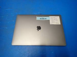 lot 28 image: Apple&nbspA1990 MacBook Pro 15,1 &nbspINTEL CORE I7-9750H 2.6 Ghz  32GB DDR4 RAM  500GB HD  15.4 screen with 2880 x 1800 HD Resolution  Includes IOS and Charger
