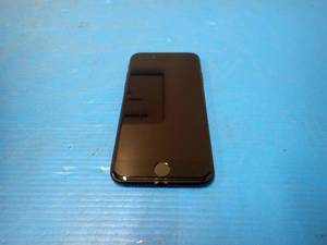 lot 41 image: Apple&nbspiPhone 7 A1660  32GB of storage  Cellular Carrier Unlocked  Includes Charging Cable &nbspMinor scratches on screen