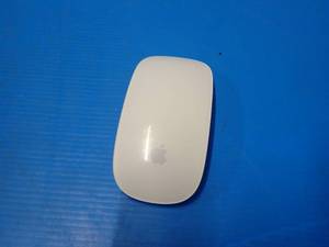 lot 74 image: Apple A1296 Wireless Mouse
