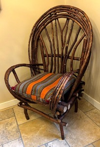 lot 2 image: Beautiful Bent Willow Decorative Accent Chair