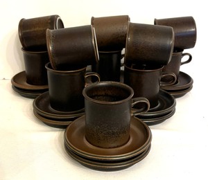 lot 80 image: 11 Pottery Mugs with 12 Saucers