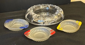 lot 160 image: Four Fine Ashtrays