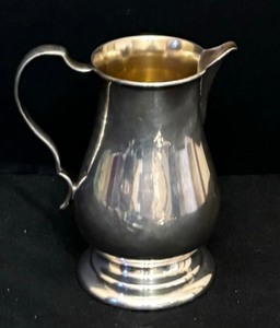lot 50 image: Vintage Sterling Silver Creamer Pitcher
