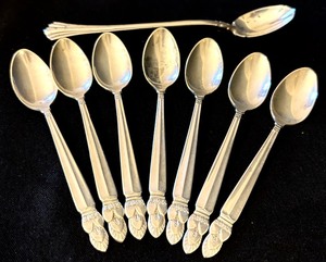 lot 51 image: Vintage Sterling Silver Demitasse Spoons