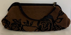 lot 199 image: Vintage Brown and Black Handbag by Dick and Jayne