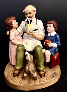 lot 135 image: Vintage Norman Rockwell Figurine The Toymaker