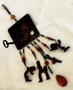 lot 176 image: Petite Wall Hanging  Wind Chime