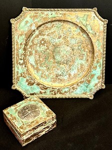 lot 39 image: Patina Green and Gold Renaissance Style Gorgeous Tray and Trinket Box