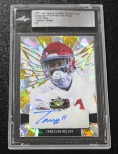 lot 164 image: 2022 Leaf Valiant Crystal Gold Traeshon Holden Autograph Proof 11  Only 1 Exist