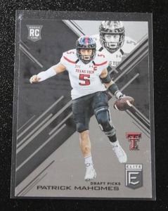 lot 3 image: 2017 Elite Draft Patrick Mahomes #145 Rookie Card