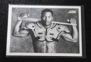 lot 54 image: 1990 Score Bo Jackson #697