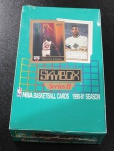 lot 82 image: 1990-91 Skybox Series 2 Basketball Factory Sealed Hobby Box