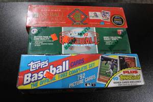 lot 129 image: 1992 Donruss - Fleer - Topps Baseball Factory Sealed Complete Set Lot  3 Sets