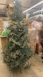 7 Foot Artificial Christmas Tree with Lights
