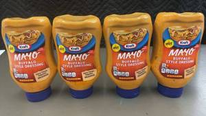 lot 3 image: DE 3 - Set of 4 Kraft Buffalo Style Dressing - 22 FL OZ each