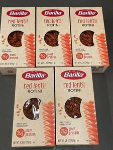 lot 7 image: CO 2 - Lot of 5 Packaged Barilla Red Lentil Rotini - 8.8 oz Each