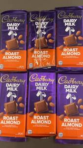 lot 428 image: GA 2 - Set of 6 Cadbury Dairy Milk Roast Almond Chocolate Bars - Best by April 2024