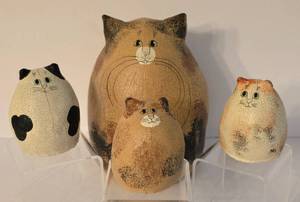 lot 50 image: Vintage Natalie Silitch Painted Leather Ball Cats
