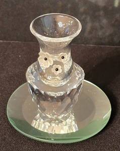 lot 58 image: Sparkling Swarovski Crystal Vase