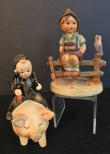 lot 125 image: Pair of Adorable Goebel Figures