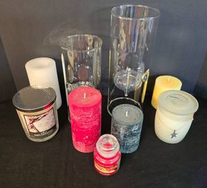 lot 129 image: Expressions of Sun Valley Oil Lamps Plus Candle Assortment