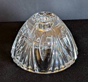 lot 107 image: Marquis by Waterford Small Crystal Bowl