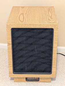 lot 102 image: Honeywell Air Purifier