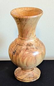 lot 91 image: Small Turned Boxelder Wood Vase by Don Jones