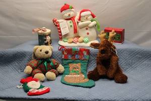 lot 23 image: Mixed Lot of Christmas Plush Toys, Decorative Jar, and Hallmark Keepsake Ornament