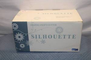 lot 44 image: Silhouette Digital Craft Cutter - Unopened Box