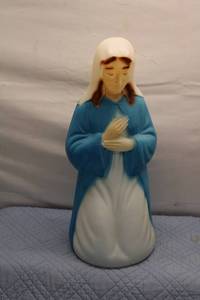 lot A-60 image: Vintage Ceramic Madonna Figurine with Blue Robe Blow Mold