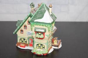 lot B-97 image: Heritage Village Collection North Pole Series Porcelain Figurine - The Glacier Gazebo