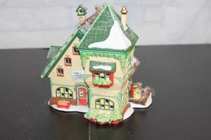 lot B-98 image: Heritage Village Collection North Pole Series The Glacier Gazette Handpainted Porcelain