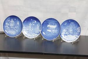 lot 108 image: Set of 4 Bing & Grondahl Christmas Plates (1983-1986) with Original Boxes