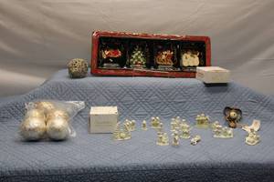 lot 120 image: Christmas Decor Mini Snow Babies Collection with Miniatures and Ornaments
