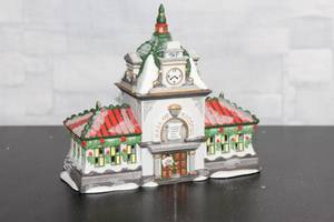 lot B-121 image: Heritage Village Collection North Pole Series Hall of Records Figurine