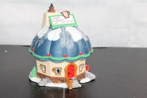 lot B-130 image: Tillies Tiny Cup Cafe Department 56 North Pole Series Collectible