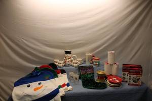 lot 139 image: Holiday Decor Lot Including Snowman Mug Set, Green Stocking & Ribbons