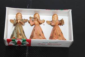 lot 197 image: Set of 3 Hand Decorated Angel Musicians Figurines
