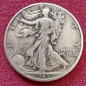 lot 2 image: 1945-D Walking Liberty Half Dollar