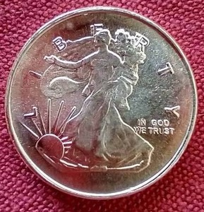 lot 4 image: 14 oz. Silver Round - Silver Eagle Style