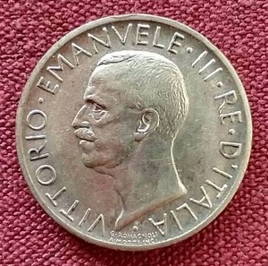 lot 19 image: 1930 Italian Silver 5 Lire Coin