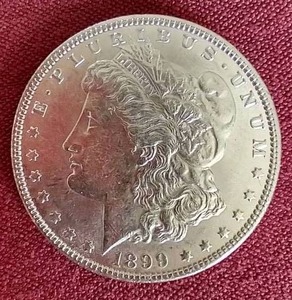 lot 52 image: 1899 Morgan Dollar - KEY COIN