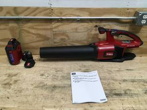 Toro 60V Cordless Blower with 2 Ah Battery and Charger Model # 51821