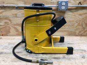 10L High Pressure Foot Operated Grease Pump