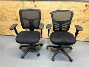 Lot of 2- Office Chairs