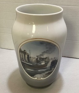 Royal Copenhagen Scenic Vase