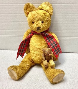 Adorable Pair of Antique Teddy Bears