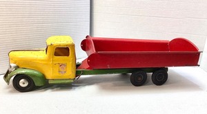 Antique Turner Toys Dump Truck